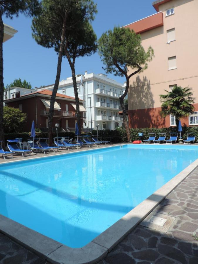Hotel Liliana ريميني المظهر الخارجي الصورة
