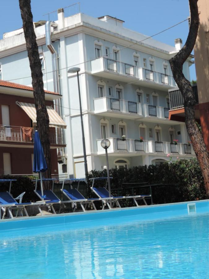 Hotel Liliana ريميني المظهر الخارجي الصورة