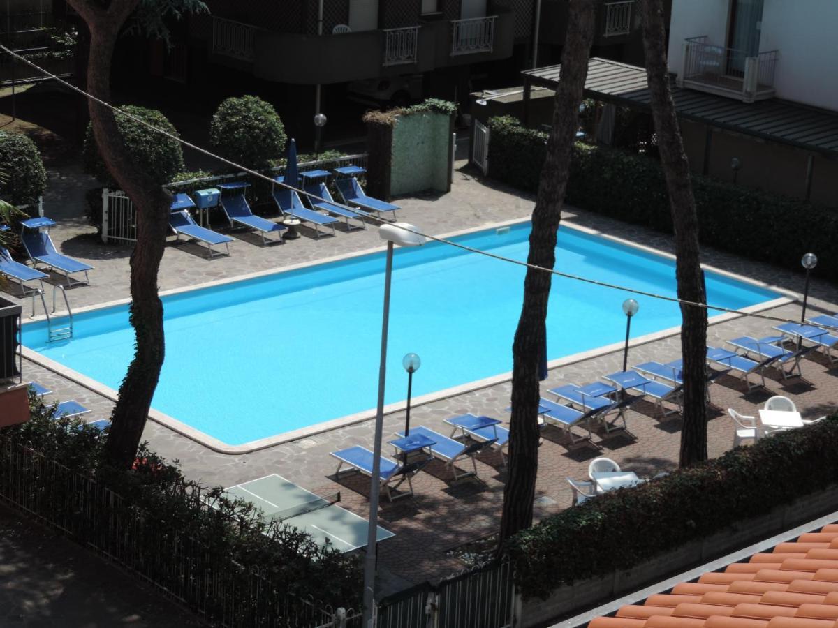 Hotel Liliana ريميني المظهر الخارجي الصورة